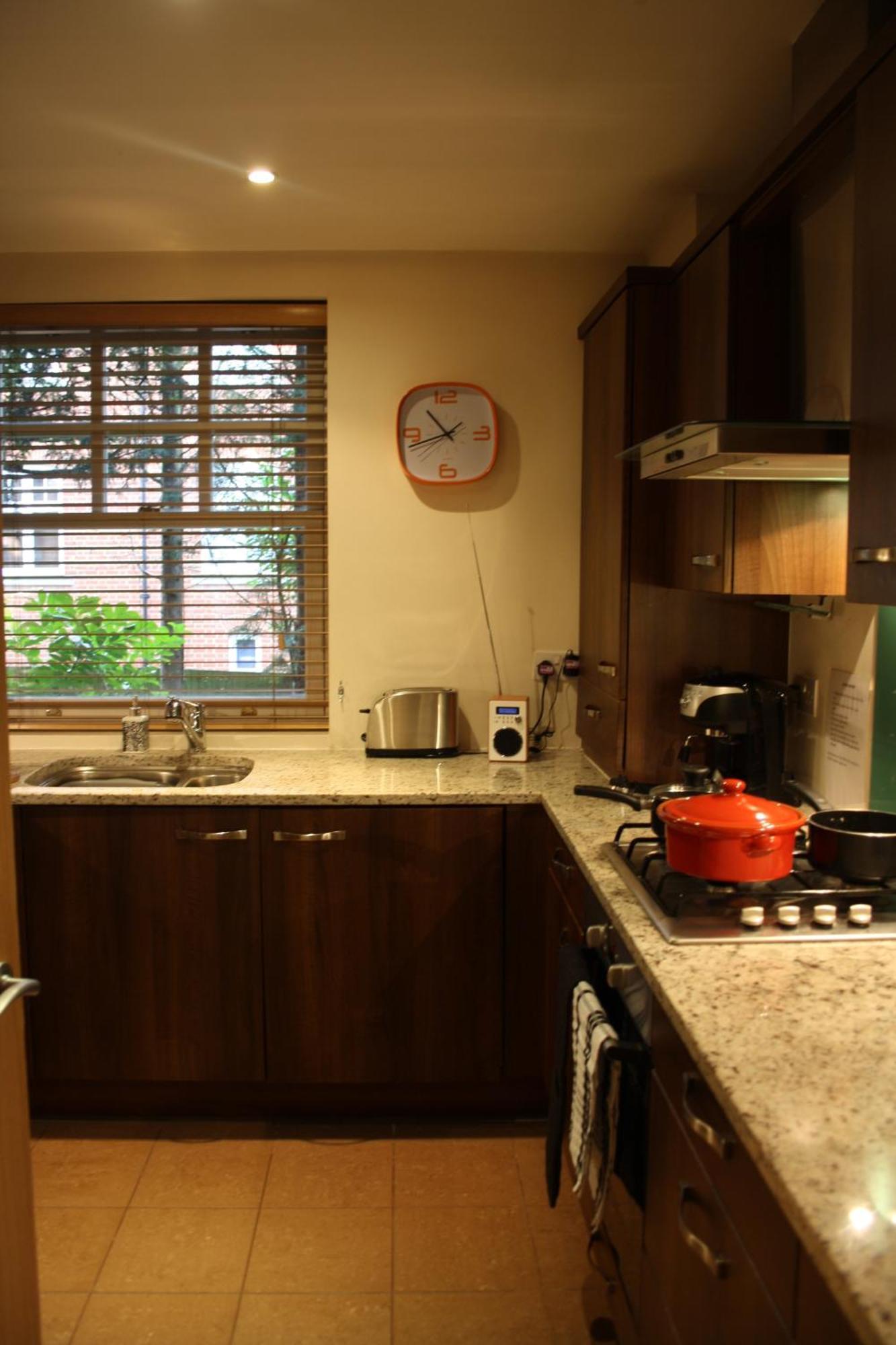 Apartament Canterbury Elms Court Zewnętrze zdjęcie